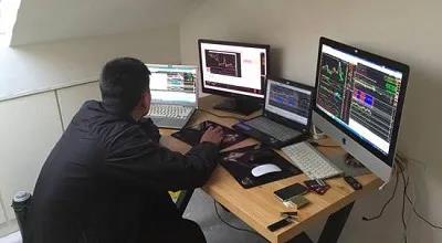 风险提示：当心那些教你炒期货的直播套路